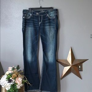 Silver Brand Jeans Tuesday Bootcut Style